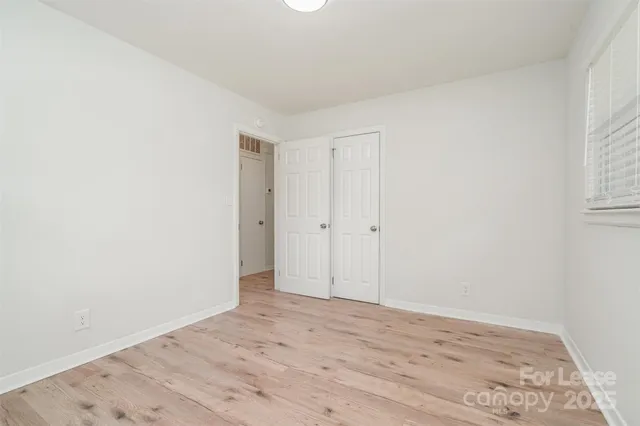 $1,095 | 602 Camrose Drive, Charlotte, NC 28215