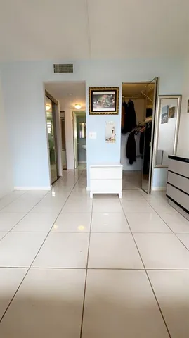 $75,000 | 10466 Sunrise Lakes Boulevard, Unit 307, Sunrise, FL 33322