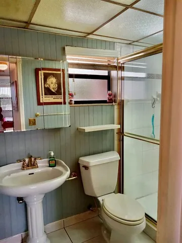 $75,000 | 10466 Sunrise Lakes Boulevard, Unit 307, Sunrise, FL 33322