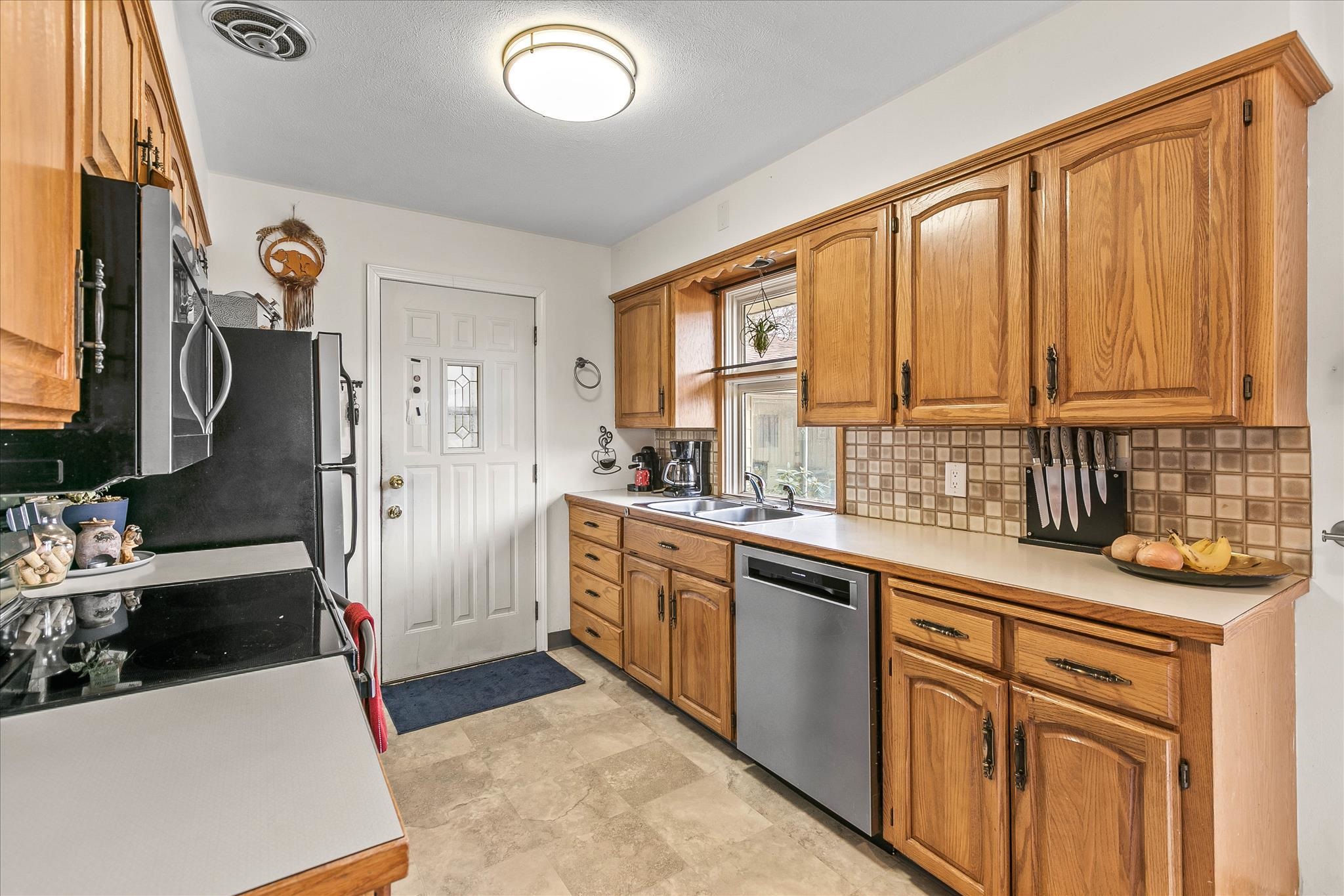 11519 East Riverside Avenue Spokane Valley, WA 99206 - Photo 10 of 29 Gallery Image 10