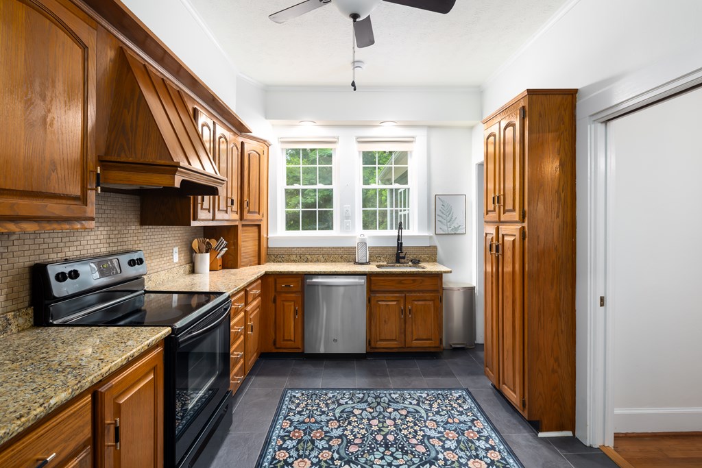 3853 East Britt David Road Columbus, GA 31909 - Photo 15 of 29