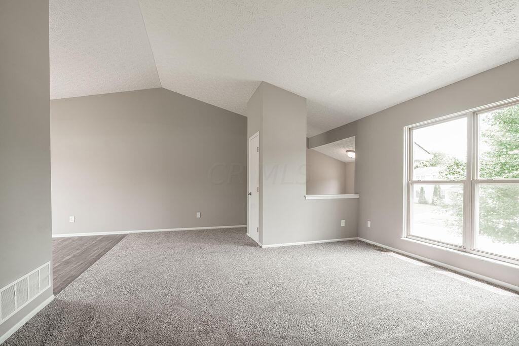 2356 Edmonton Road Columbus, OH 43229 - Photo 14 of 20 R1 (14)