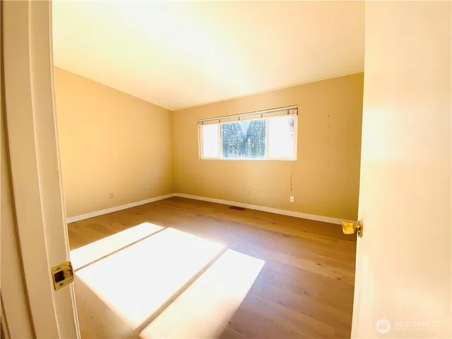 $2,300,000 | 10231 Northeast 24th Street, Bellevue, WA 98004