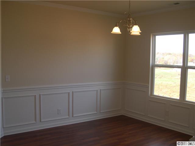 8637 Heartleaf Road Charlotte, NC 28227 - Photo 3 of 16 Gallery Image 3