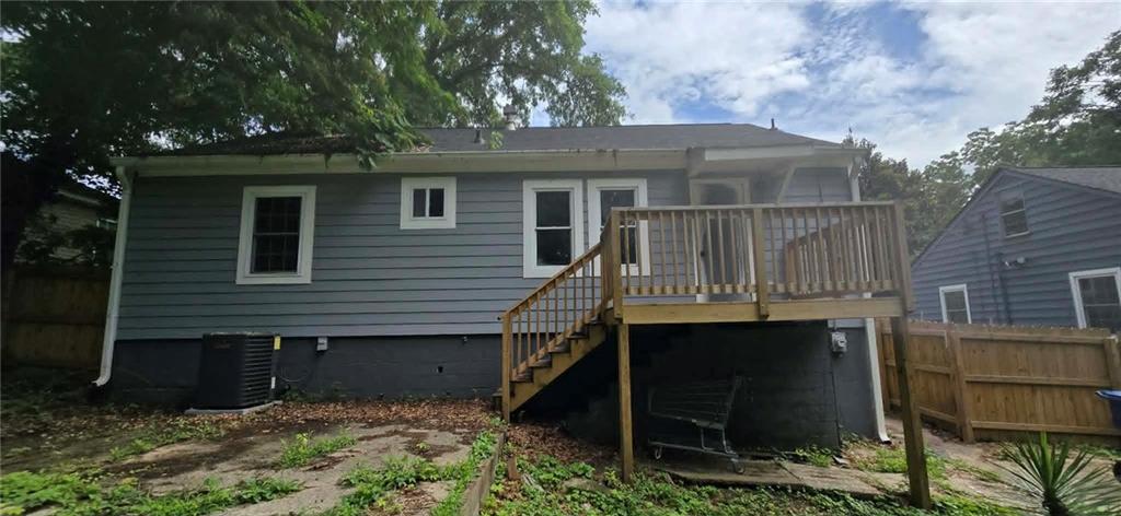 822 Midway Street Southeast Atlanta, GA 30315 - Photo 3 of 20