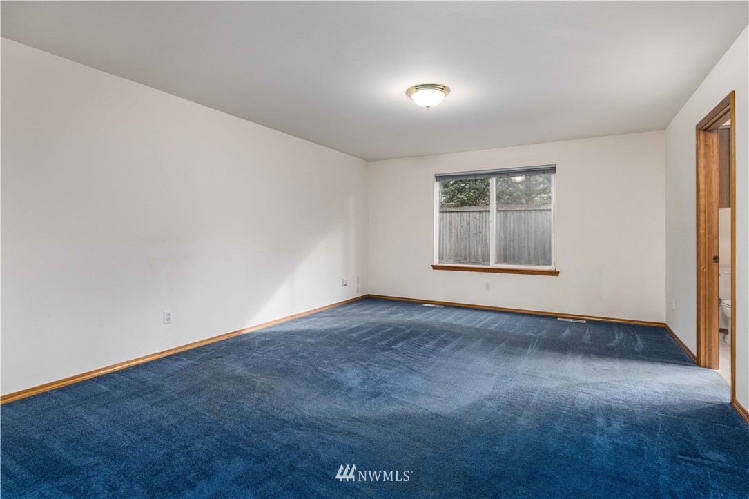 19213 1st Avenue West Bothell, WA 98012 - Photo 15 of 19 Gallery Image 15