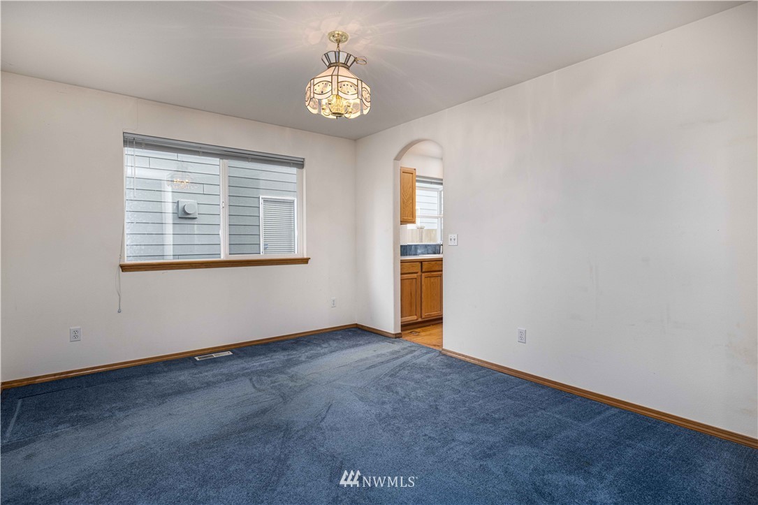 19213 1st Avenue West Bothell, WA 98012 - Photo 9 of 19 Gallery Image 9