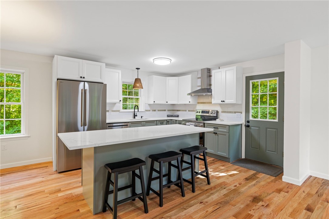 474 Sawmill Road Glocester, RI 02857 - Photo 3 of 37 Gallery Image 3