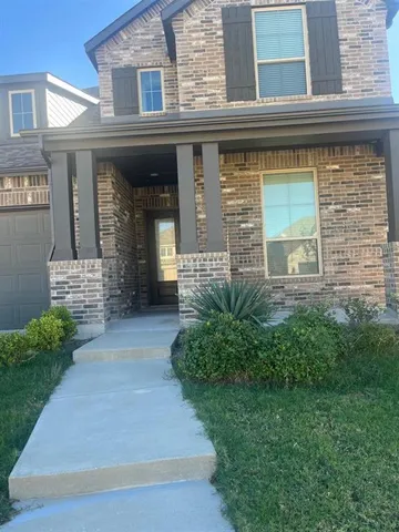 $2,900 | 3083 Aqueduct Avenue, Royse City, TX 75189