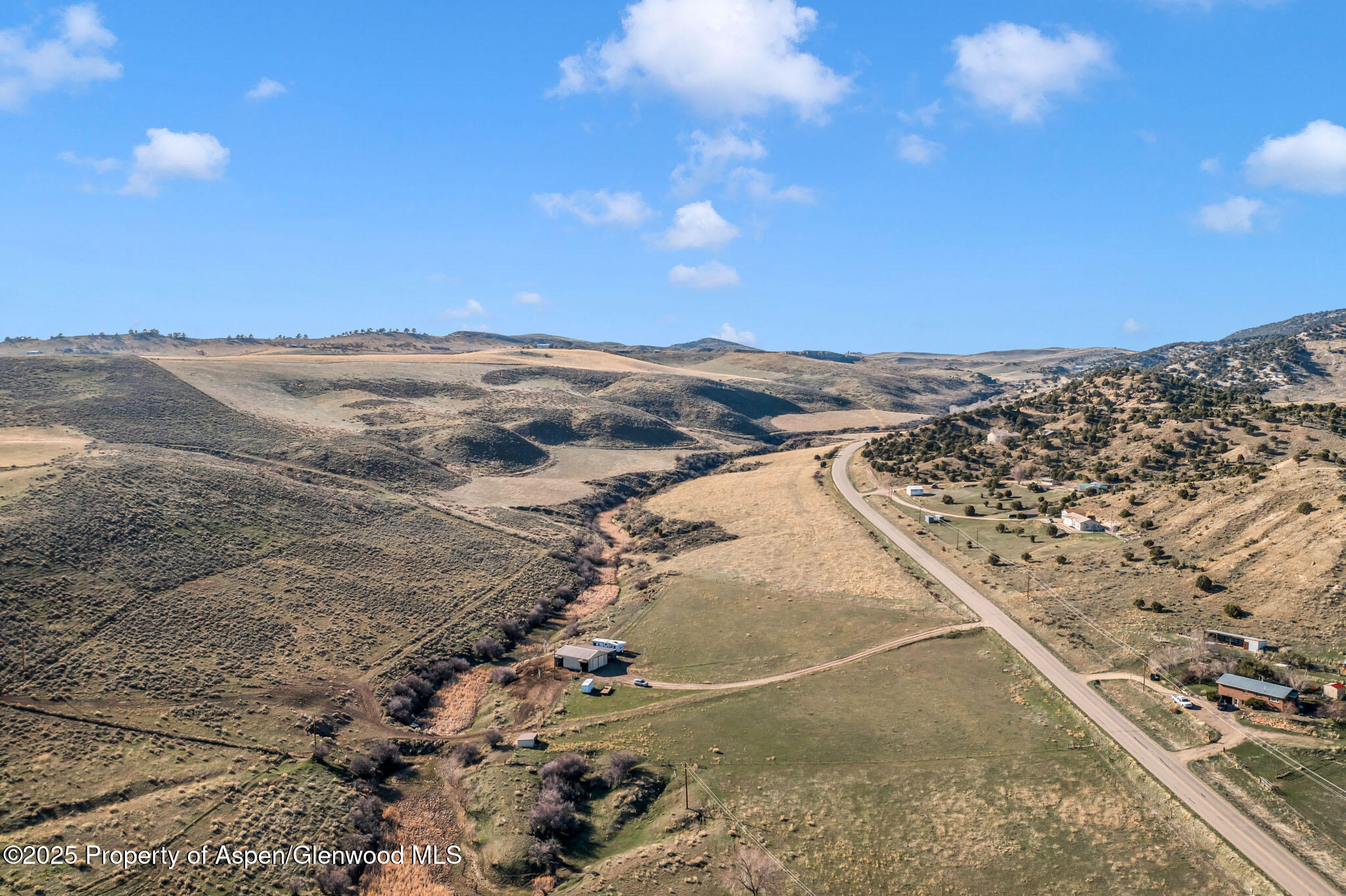3572 County Road 7 Craig, CO 81625 - Photo 16 of 50 a view of city and mountain