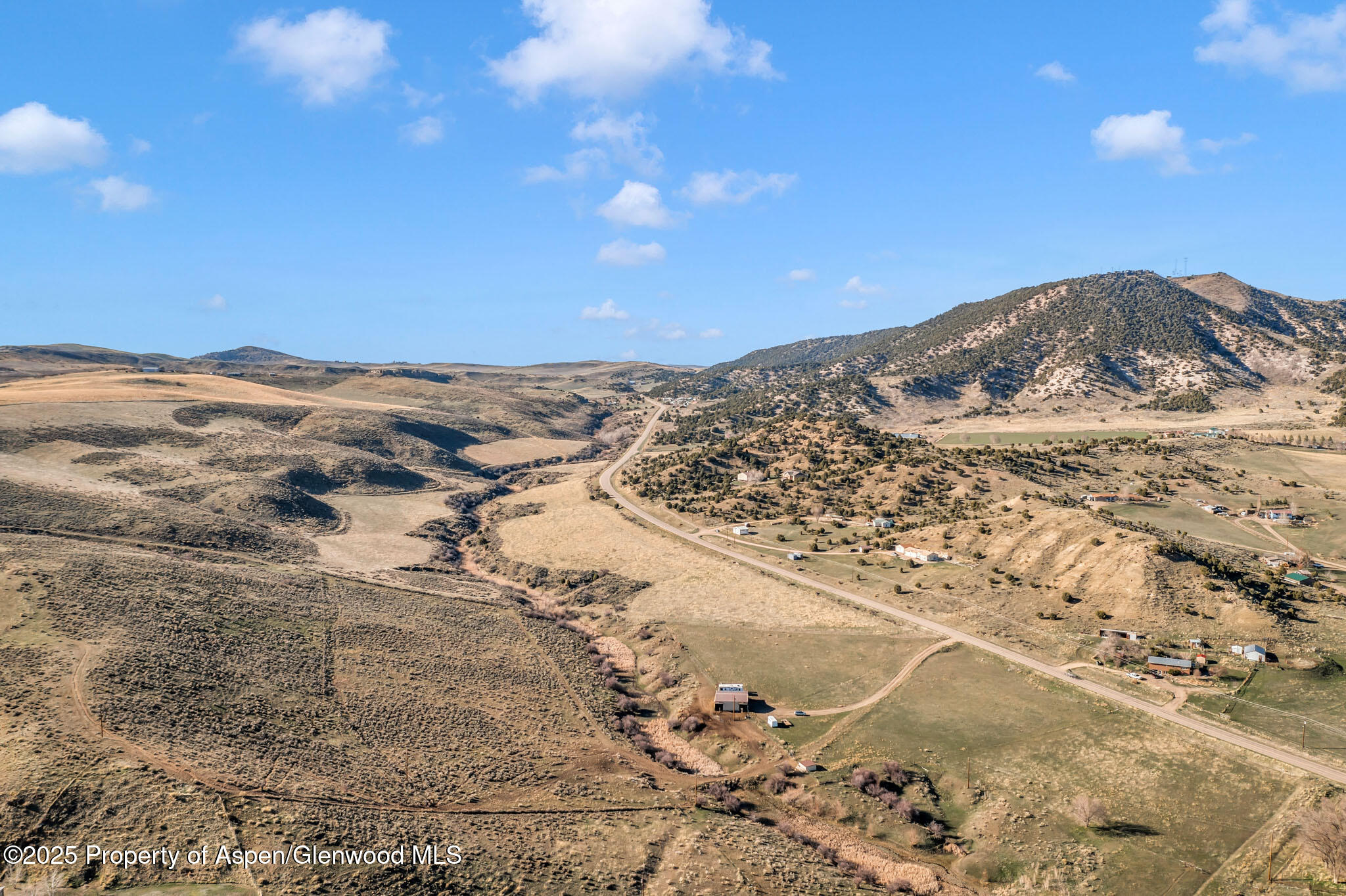 3572 County Road 7 Craig, CO 81625 - Photo 18 of 50 a view of mountain view with mountains in the background