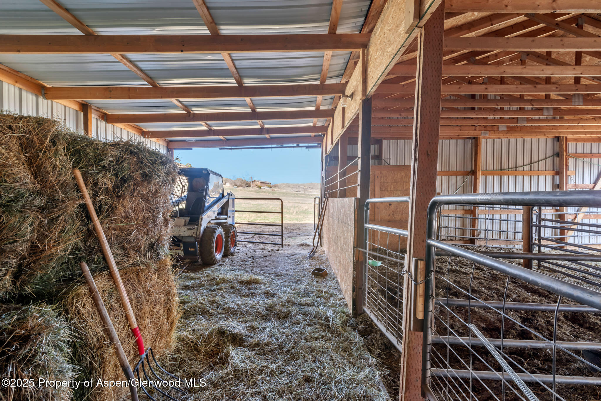 3572 County Road 7 Craig, CO 81625 - Photo 47 of 50 a view of entryway