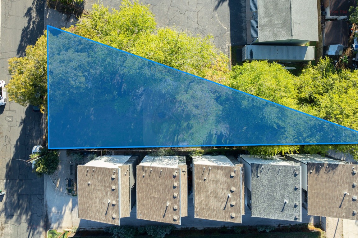 2307 Coronado Street Austin, TX 78702 - Photo 4 of 17 a view of kitchen with wooden floor