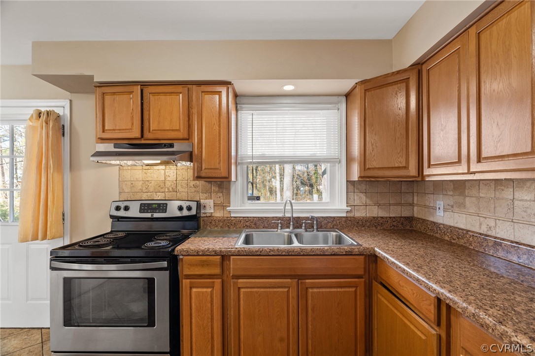 1446 Robindale Road Richmond, VA 23235 - Photo 8 of 23 Gallery Image 8