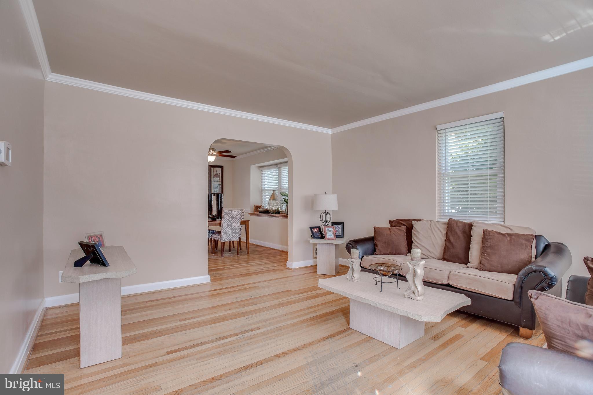 5914 Glennor Road Baltimore, MD 21239 - Photo 3 of 25 Interior (General)
