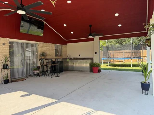 $299,990 | 9022 Indian River Drive, Houston, TX 77088