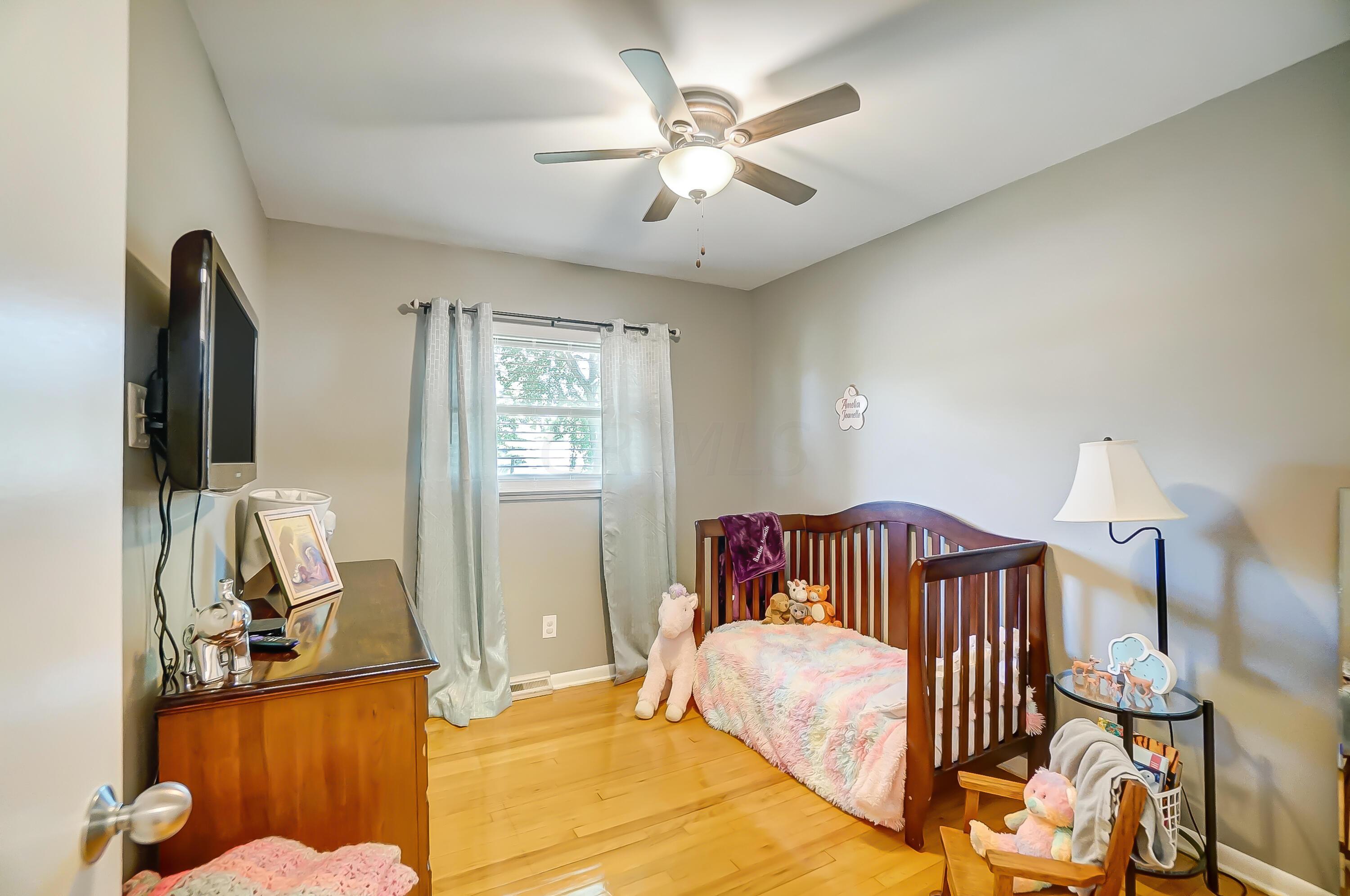 5979 Renner Road Columbus, OH 43228 - Photo 30 of 52 Bedroom