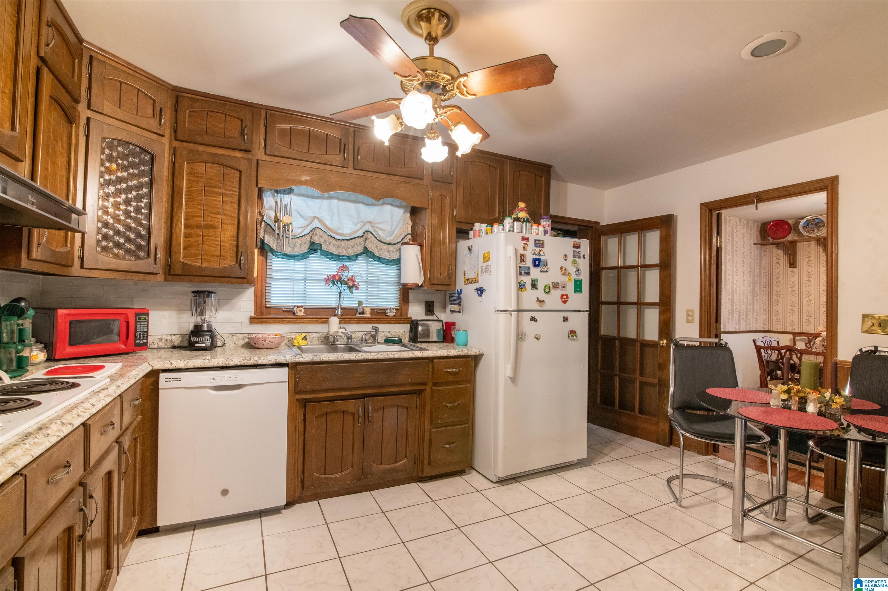 1202 Old Oak Road Birmingham, AL 35235 - Photo 13 of 35