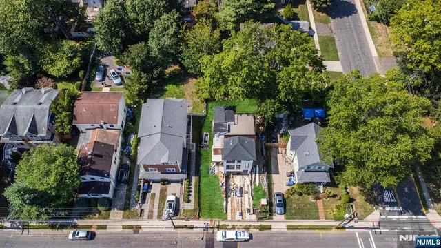 $1,874,000 | 43 Grove Street, Tenafly, NJ 07670