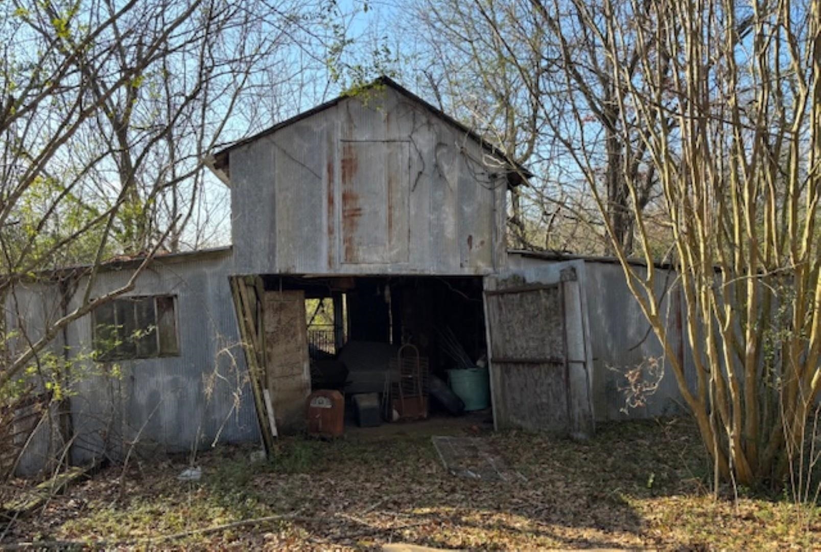 377 North Houston Levee Road Cordova, TN 38018 - Photo 7 of 19 a front view of a house with garden