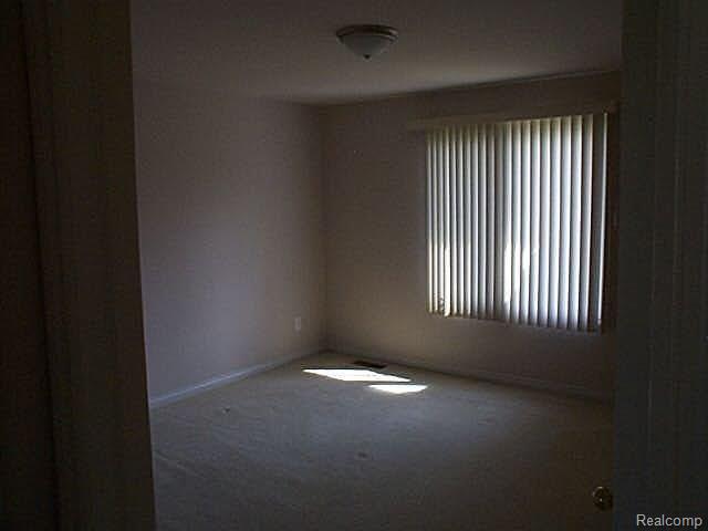 6622 Chatham Circle Rochester, MI 48306 - Photo 10 of 14 DCP03807