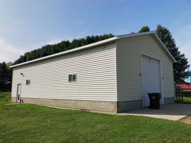 $249,000 | 651 West Forest Street, Edmore, MI 48829