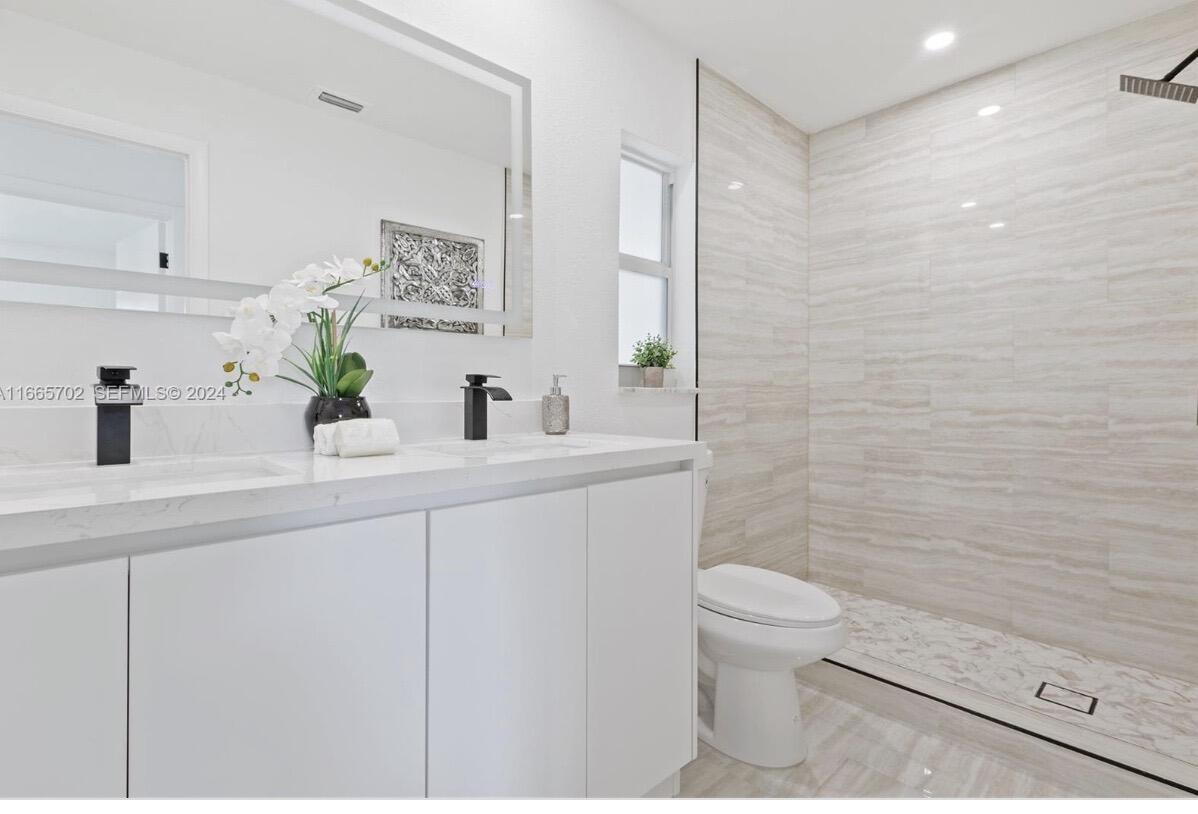 1780 Southwest 12th Street Boca Raton, FL 33486 - Photo 12 of 24 Image 5-11-26 at 8.23 PM (2)
