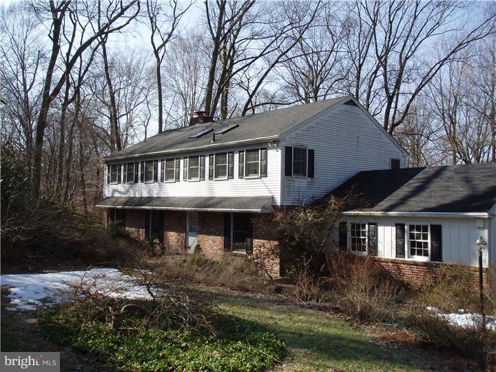 661 Weadley Road Radnor, PA 19087 - Photo 1 of 25 Exterior Front