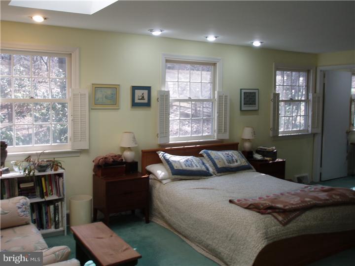 661 Weadley Road Radnor, PA 19087 - Photo 14 of 25 Master Bedroom