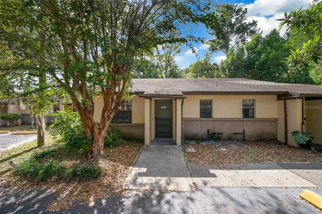 $155,000 | 3323 Northwest 21st Drive, Unit G3, Gainesville, FL 32605