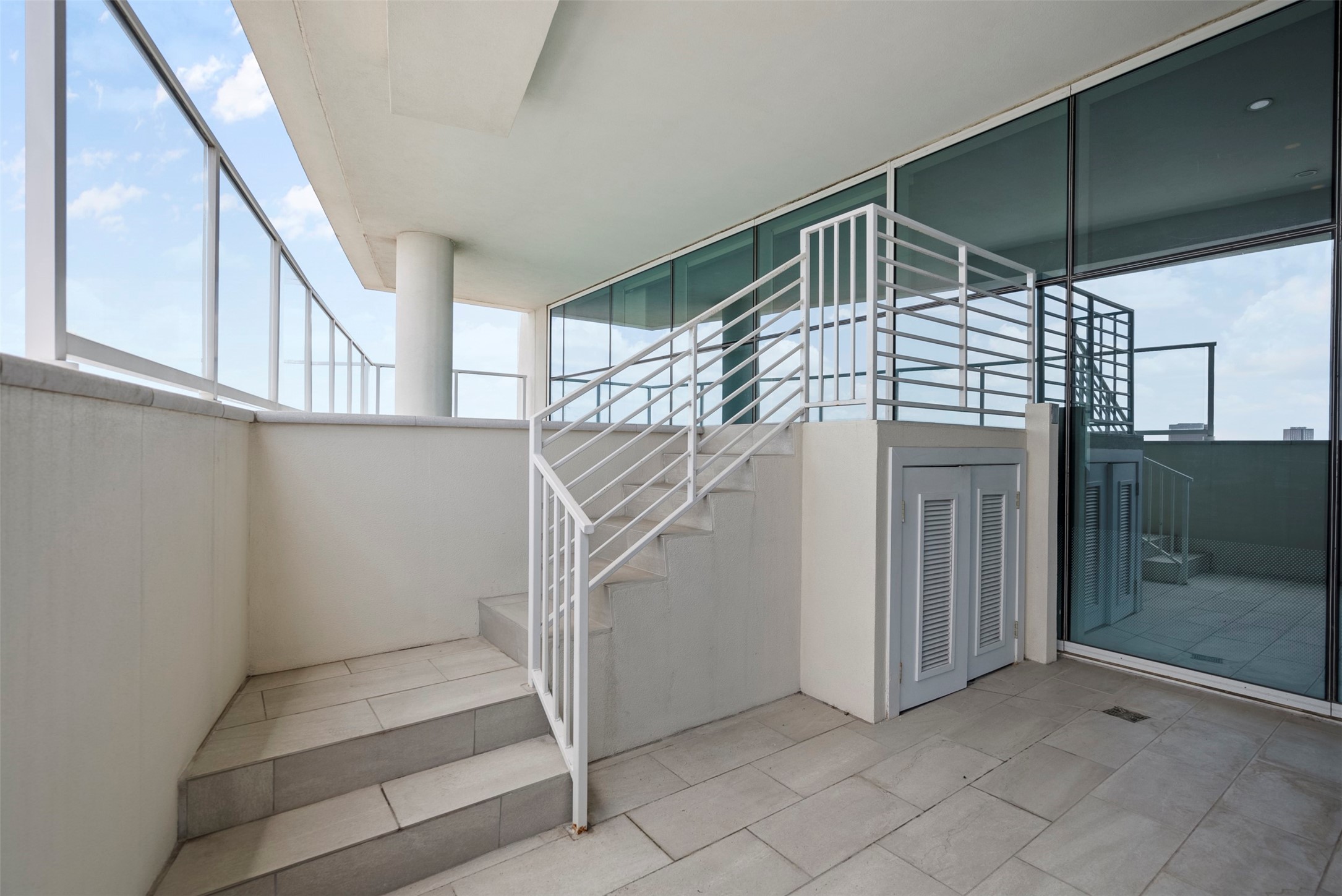 4521 San Felipe Street, Unit 3101 Houston, TX 77027 - Photo 27 of 39