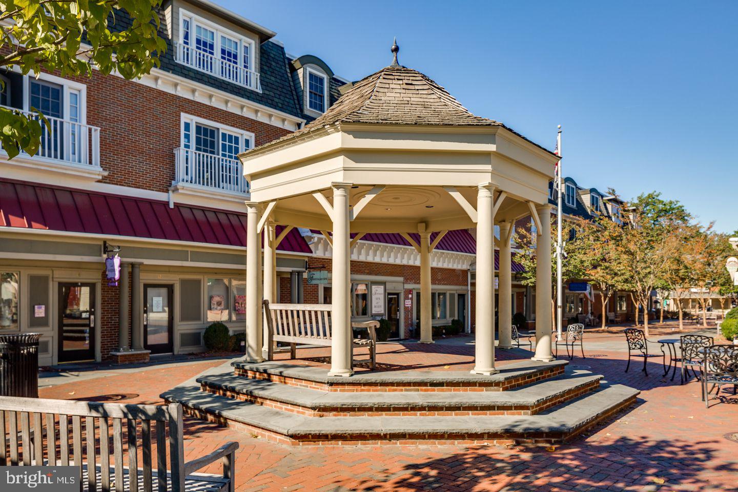21 Ellis Street Haddonfield, NJ 08033 - Photo 23 of 23 Front Porch VIEW Kings Ct