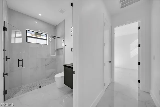 $975,000 | 2221 Southwest 5th Place, Cape Coral, FL 33991