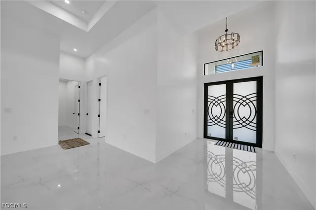 $975,000 | 2221 Southwest 5th Place, Cape Coral, FL 33991