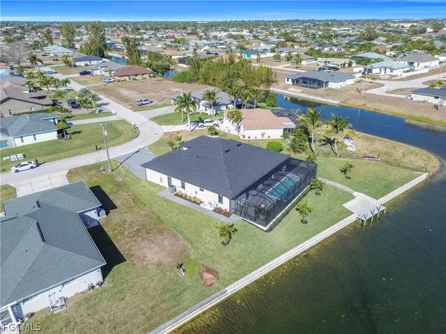 $975,000 | 2221 Southwest 5th Place, Cape Coral, FL 33991