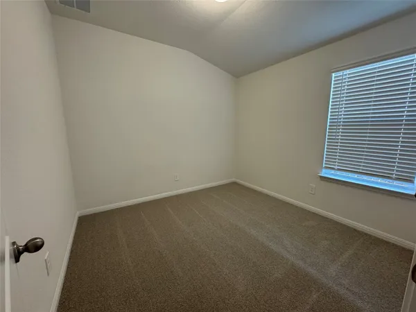 $2,000 | 121 Tektite Terrace, Kyle, TX 78640