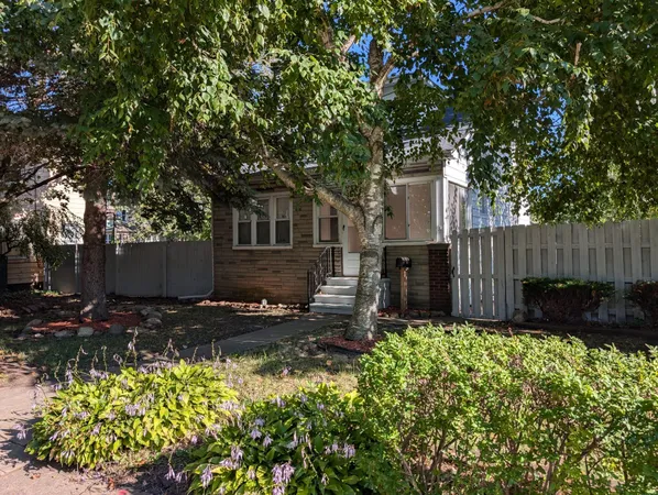 $145,200 | 40 West Benson Street, Ecorse, MI 48229