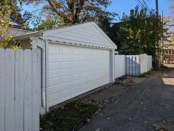 $145,200 | 40 West Benson Street, Ecorse, MI 48229