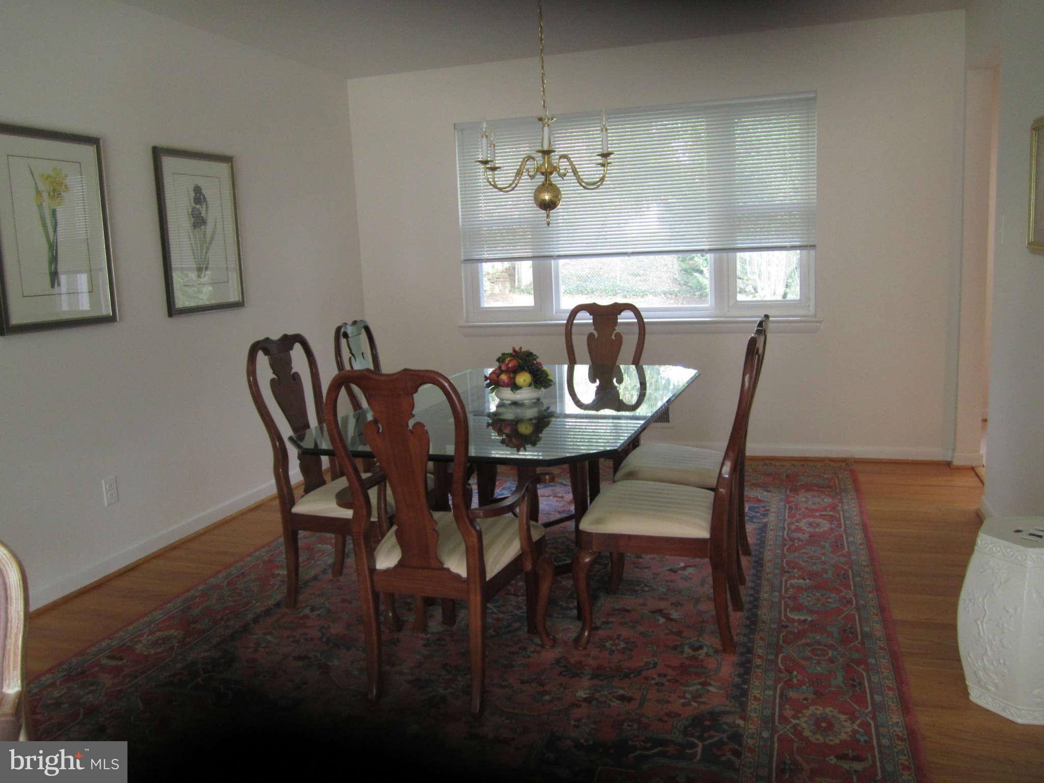 9111 Friars Road Bethesda, MD 20817 - Photo 3 of 15 Dining Room
