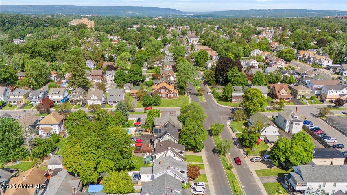 1960 Eastern Parkway Schenectady, NY 12309 - Photo 39 of 40 39