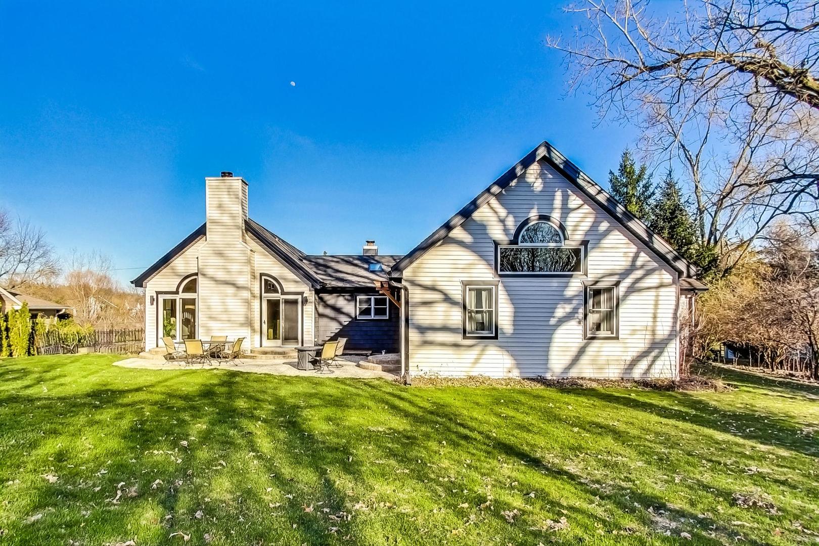 9207 Gardner Road Fox River Grove, IL 60021 - Photo 27 of 34 Gallery Image 27