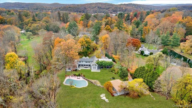 $2,099,000 | 183 McLain Street, Bedford Corners, NY 10549
