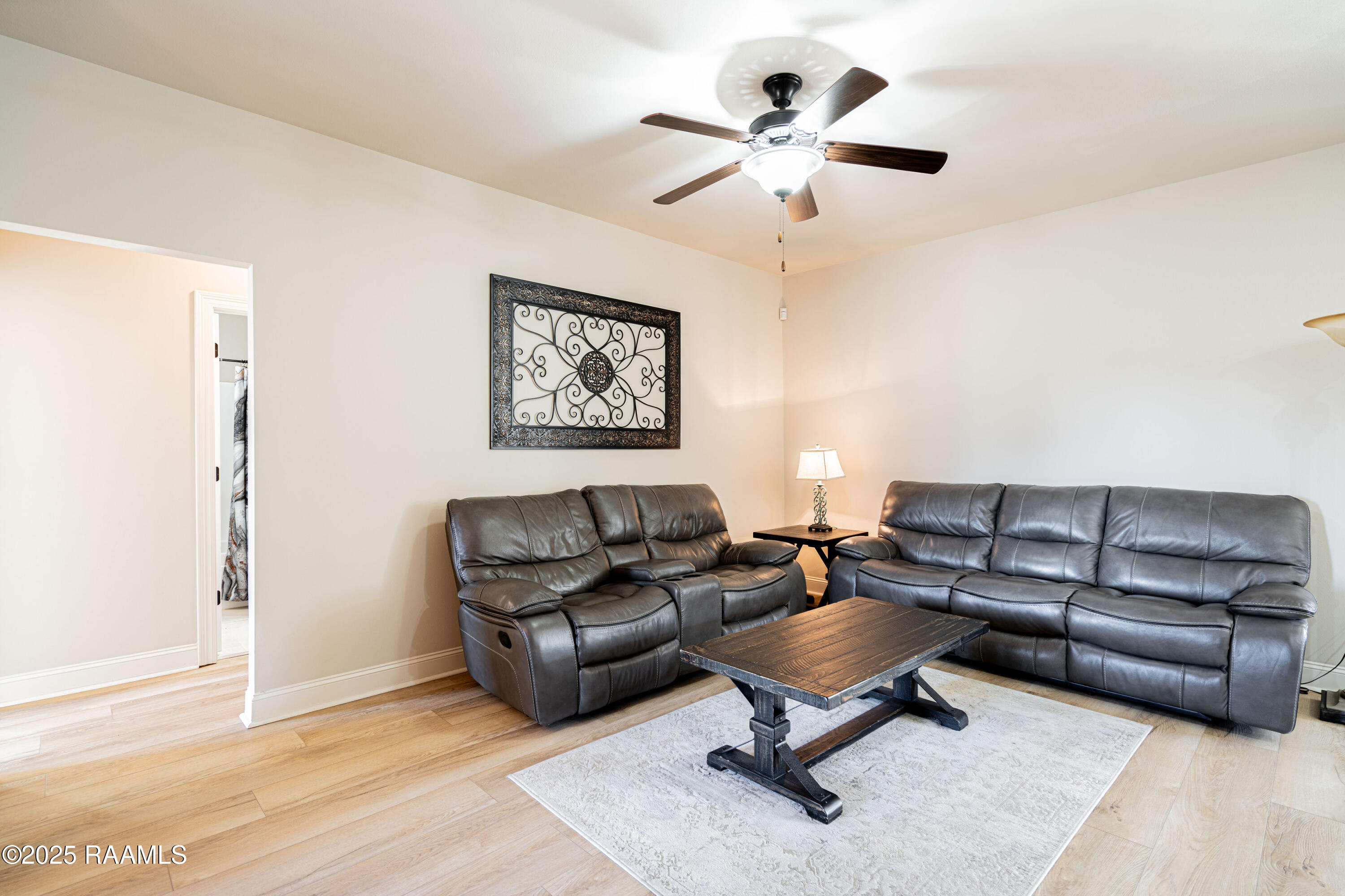 207 Whispering Meadows Road Broussard, LA 70518 - Photo 8 of 30 Living Room