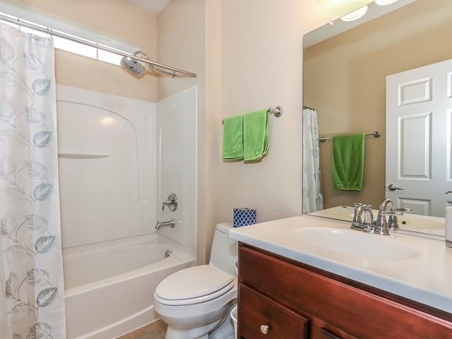 861 Voyage Way Elgin, IL 60124 - Photo 19 of 26