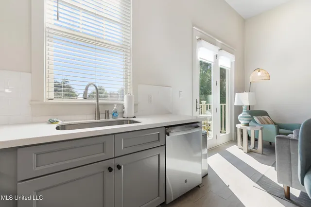 $429,000 | 315 Main Street, Unit I, Bay St. Louis, MS 39520