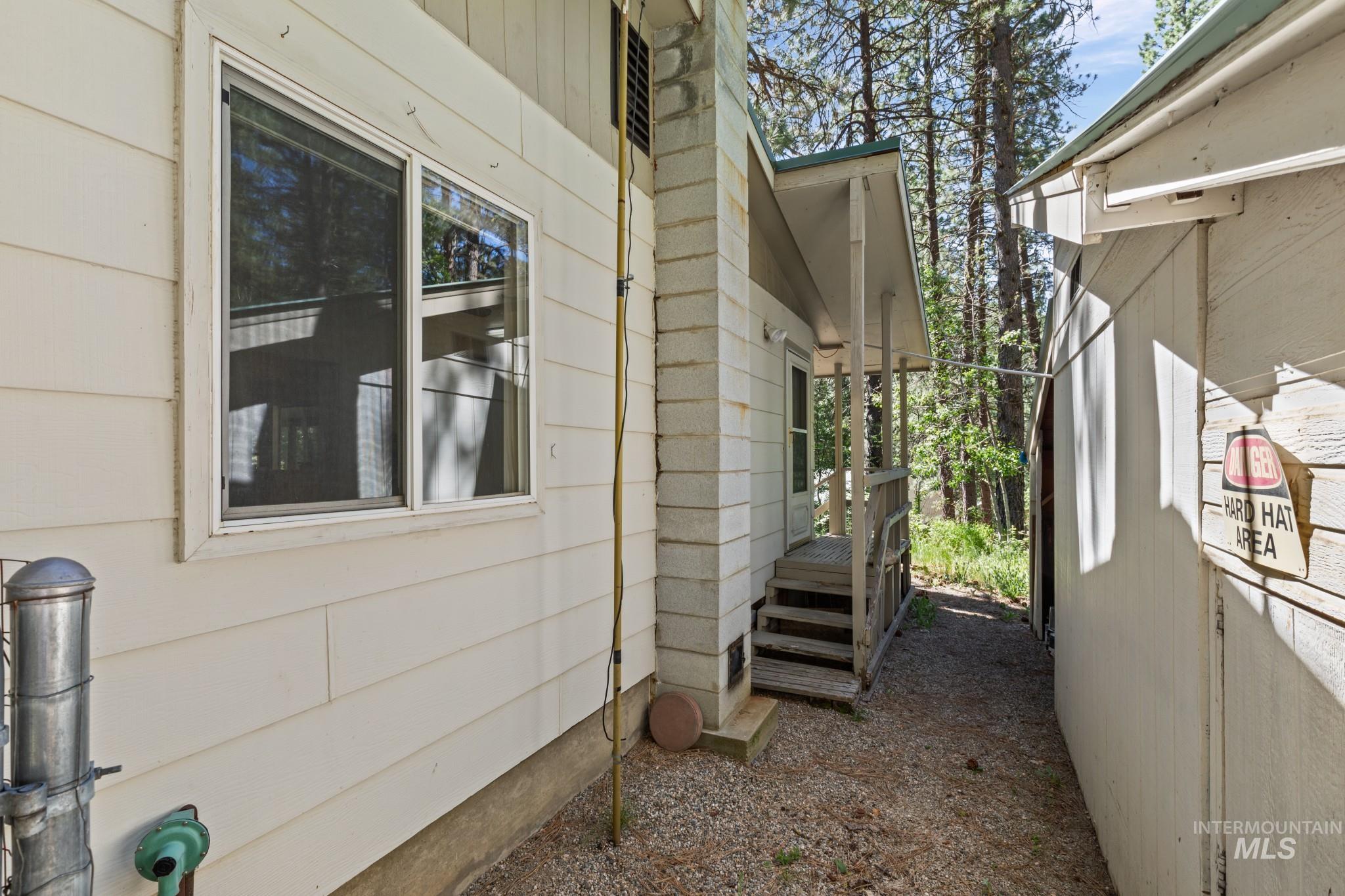 18 Hida Way Lowman, ID 83637 - Photo 27 of 42