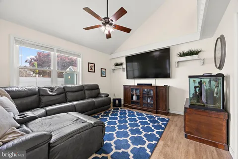 $400,000 | 1905 South Woodmill Drive, Wilmington, DE 19808