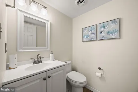 $400,000 | 1905 South Woodmill Drive, Wilmington, DE 19808