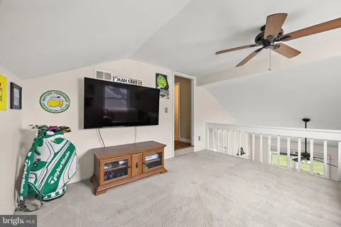 $400,000 | 1905 South Woodmill Drive, Wilmington, DE 19808