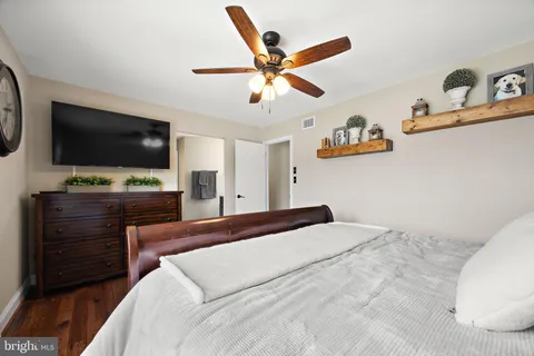 $400,000 | 1905 South Woodmill Drive, Wilmington, DE 19808